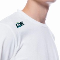 Maglietta bianca di Lok Monch